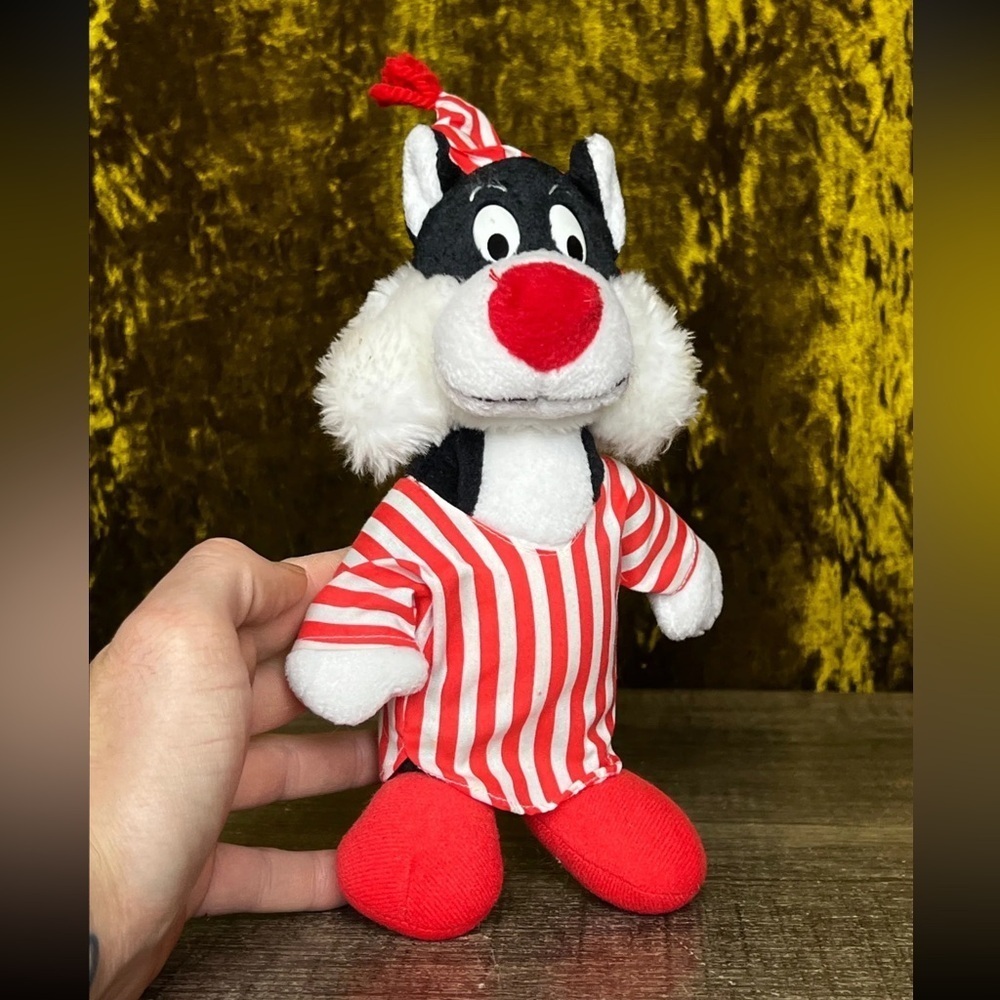 Vintage 1992 Warner Brothers Looney Tunes Sylvester McDonalds Plush
